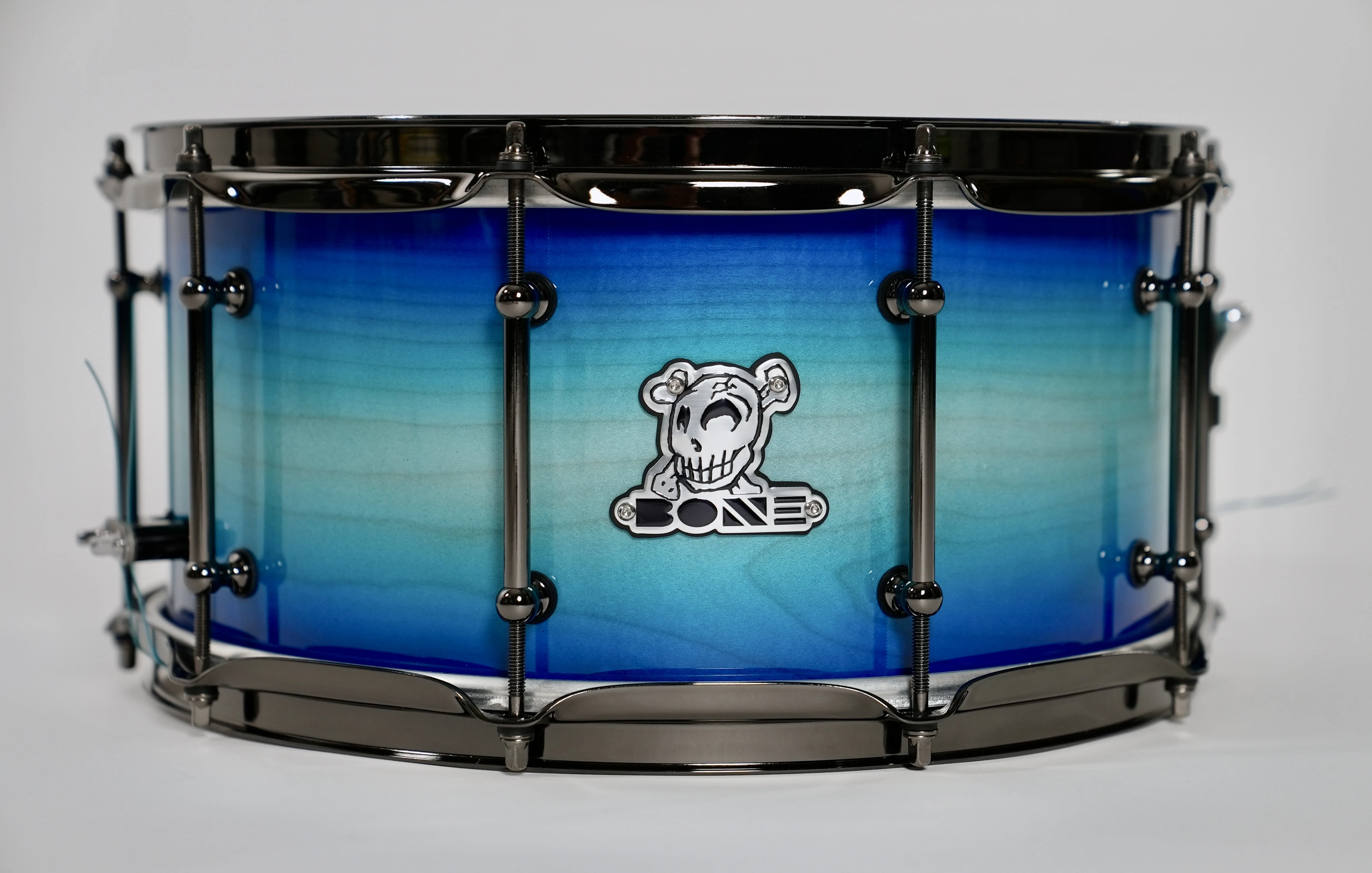 BONE Drums Carbcutter 14x8,5 Carbon Wood Snare in Ocean Blue Burst